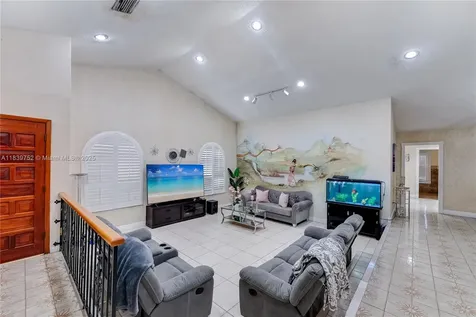 400 NW 128th Avenue Miami FL 33182