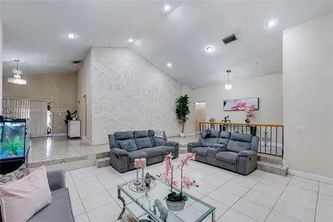 400 NW 128th Avenue Miami FL 33182