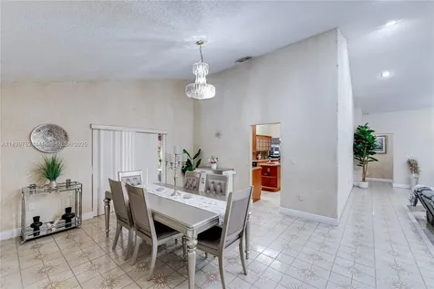 400 NW 128th Avenue Miami FL 33182