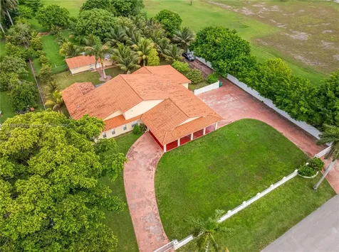 400 NW 128th Avenue Miami FL 33182