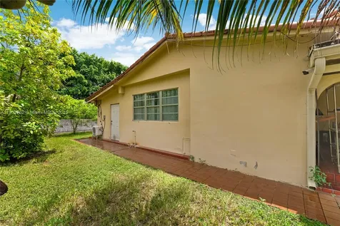 400 NW 128th Avenue Miami FL 33182