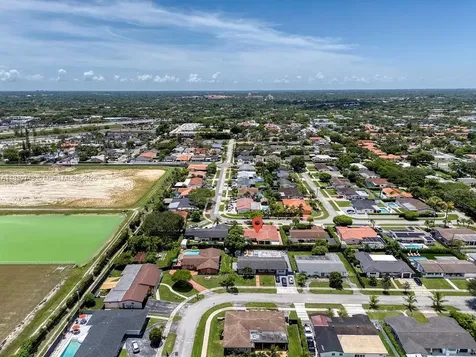 9031 SW 66th Terrace Miami FL 33173