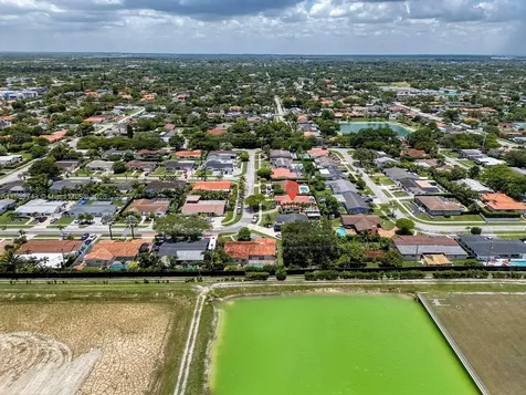 9031 SW 66th Terrace Miami FL 33173