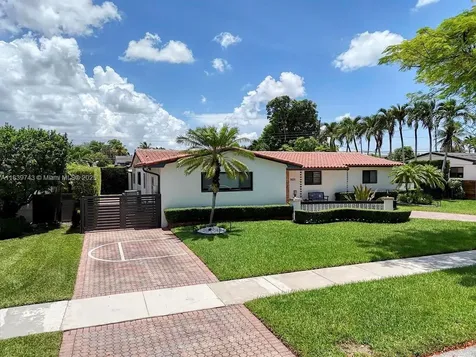 9031 SW 66th Terrace Miami FL 33173