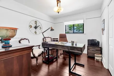 9031 SW 66th Terrace Miami FL 33173