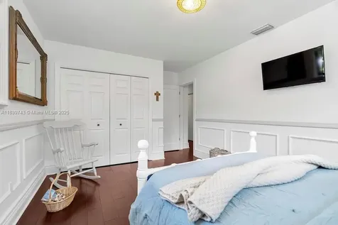 9031 SW 66th Terrace Miami FL 33173
