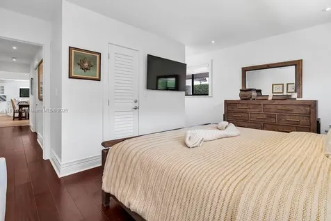 9031 SW 66th Terrace Miami FL 33173