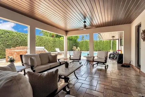 9031 SW 66th Terrace Miami FL 33173