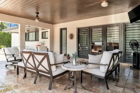 9031 SW 66th Terrace Miami FL 33173