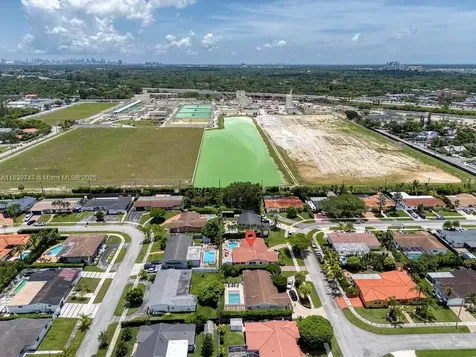 9031 SW 66th Terrace Miami FL 33173