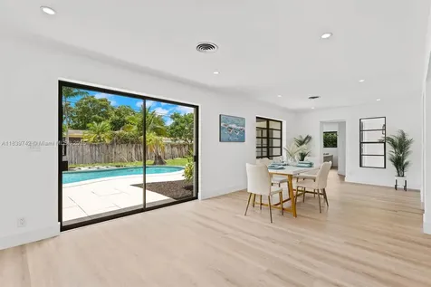 885 Azalea Court Plantation FL 33317
