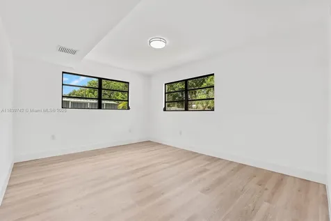 885 Azalea Court Plantation FL 33317