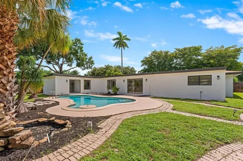 885 Azalea Court Plantation FL 33317
