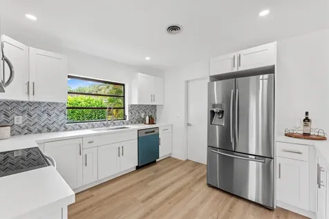 885 Azalea Court Plantation FL 33317
