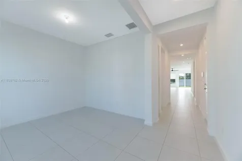 10669 SW Gloriana Street Port St. Lucie FL 34987