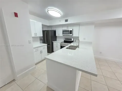 2620 S University Drive Davie FL 33328
