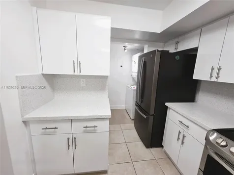 2620 S University Drive Davie FL 33328