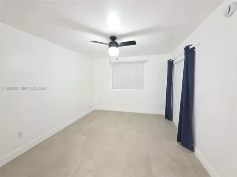 2620 S University Drive Davie FL 33328