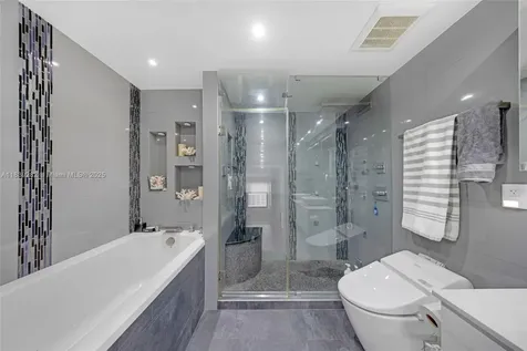 9801 Collins Avenue Bal Harbour FL 33154