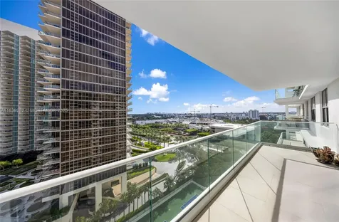 9801 Collins Avenue Bal Harbour FL 33154