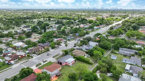 1180 NW 135th Street North Miami FL 33168