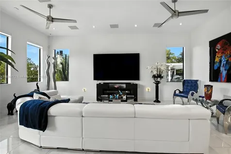 21059 SW 238th Street Homestead FL 33031