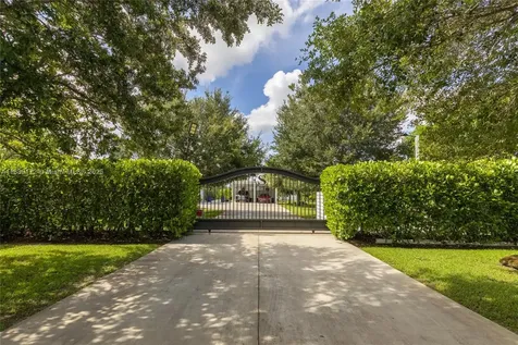 21059 SW 238th Street Homestead FL 33031