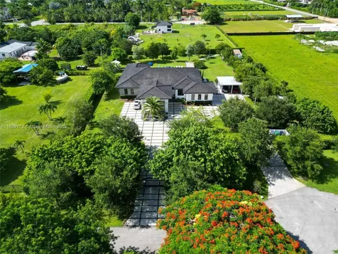 21059 SW 238th Street Homestead FL 33031