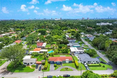 11215 NE 4th Avenue Miami FL 33161