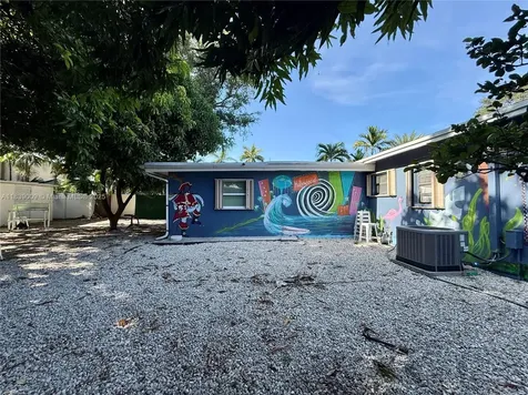 2406 N 28th Avenue Hollywood FL 33020