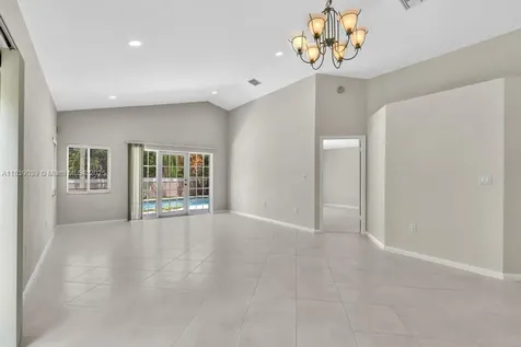 269 NW 101st Avenue Plantation FL 33324