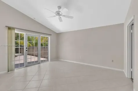 269 NW 101st Avenue Plantation FL 33324