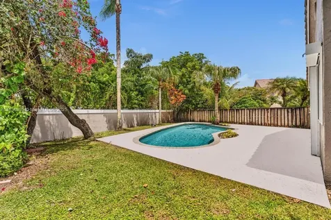 269 NW 101st Avenue Plantation FL 33324