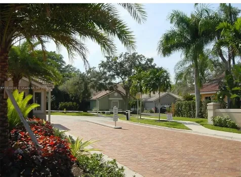 269 NW 101st Avenue Plantation FL 33324