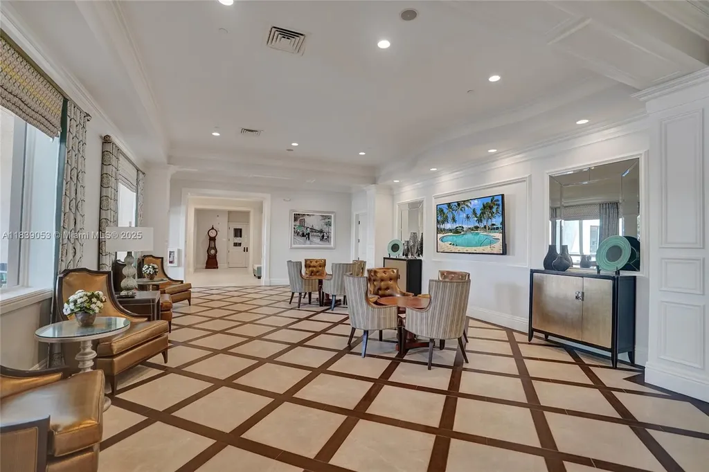 13648 Venice Beach Point Delray Beach FL 33446