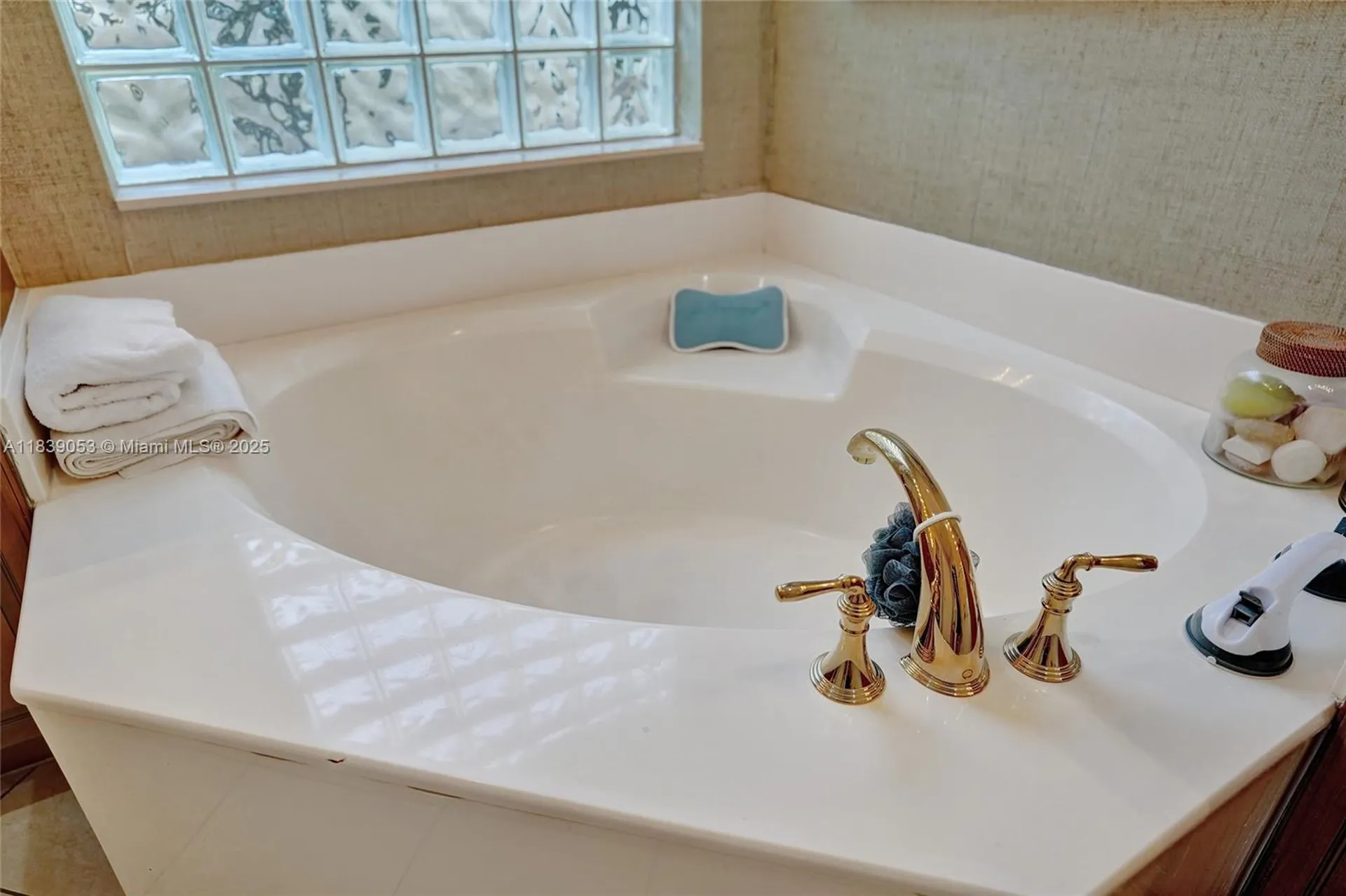 13648 Venice Beach Point Delray Beach FL 33446