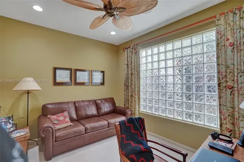 13648 Venice Beach Point Delray Beach FL 33446