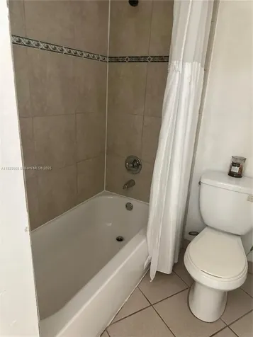 15481 SW 81st Circle Lane Miami FL 33193