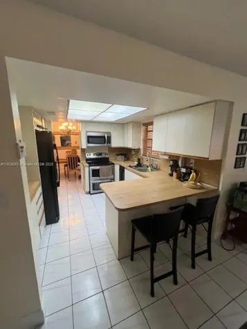 13930 SW 16th Terrace Miami FL 33175