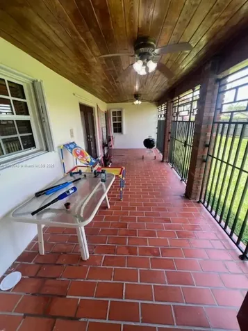13930 SW 16th Terrace Miami FL 33175