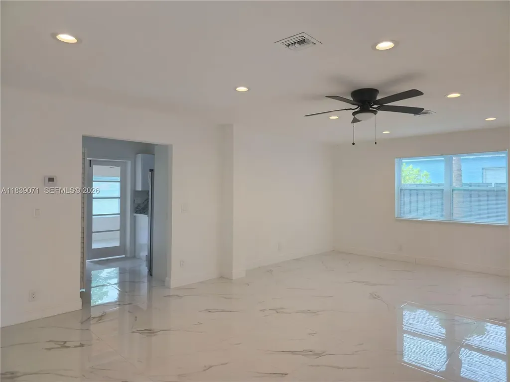 1141 SW 8th Terrace Fort Lauderdale FL 33315