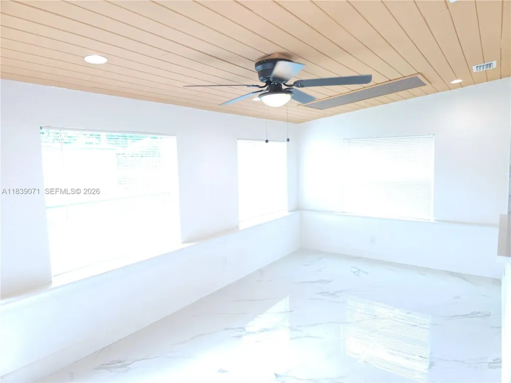 1141 SW 8th Terrace Fort Lauderdale FL 33315