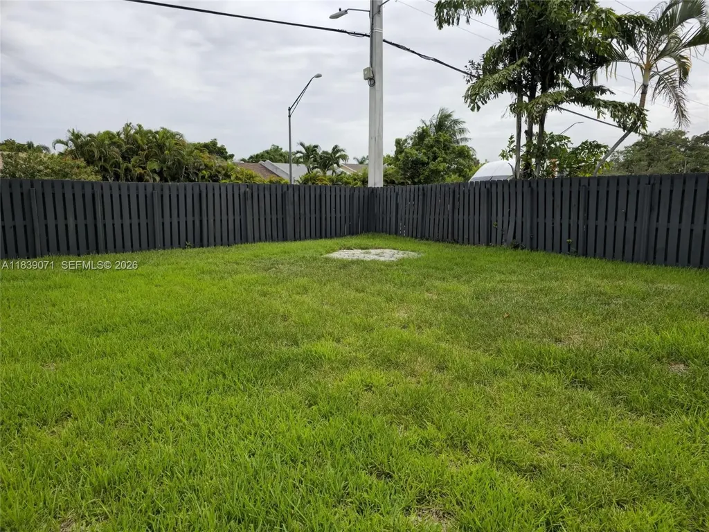 1141 SW 8th Terrace Fort Lauderdale FL 33315