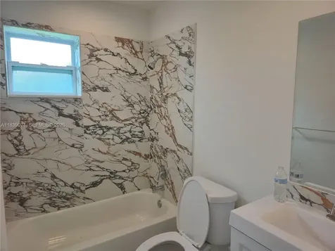 1141 SW 8th Terrace Fort Lauderdale FL 33315