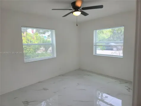 1141 SW 8th Terrace Fort Lauderdale FL 33315