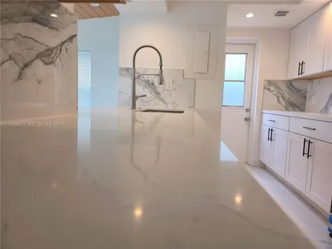 1141 SW 8th Terrace Fort Lauderdale FL 33315