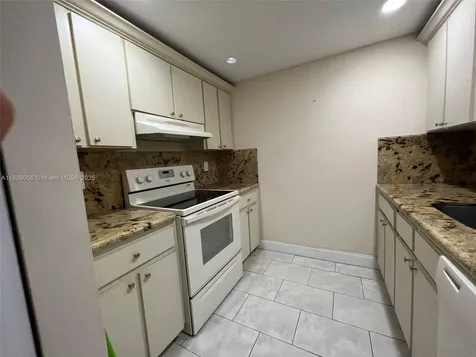 8200 SW 210th Street Cutler Bay FL 33189
