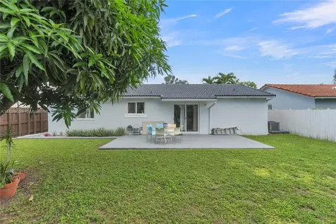 18030 SW 153rd Court Miami FL 33187