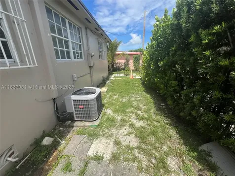 1190 NW 135th Street North Miami FL 33168