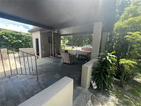 1190 NW 135th Street North Miami FL 33168